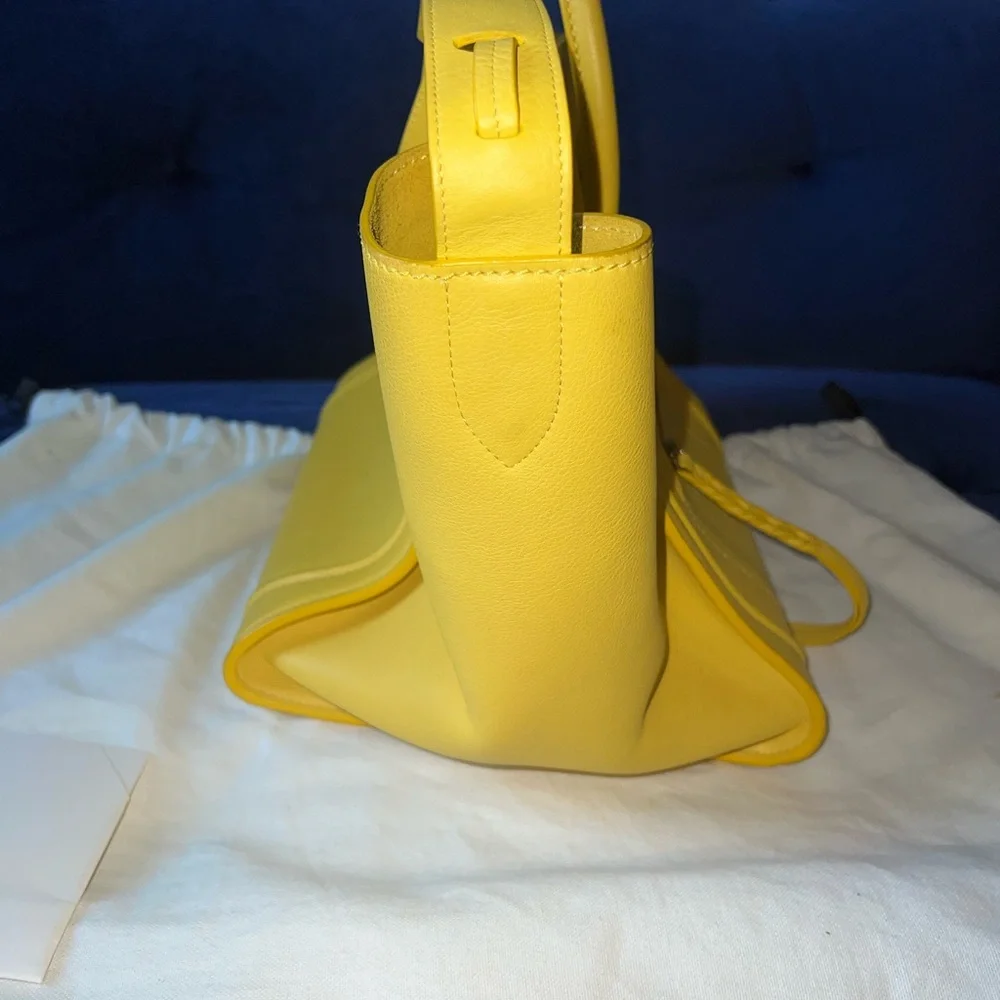 Celine yellow Phantom luggage - Picture 6 of 15